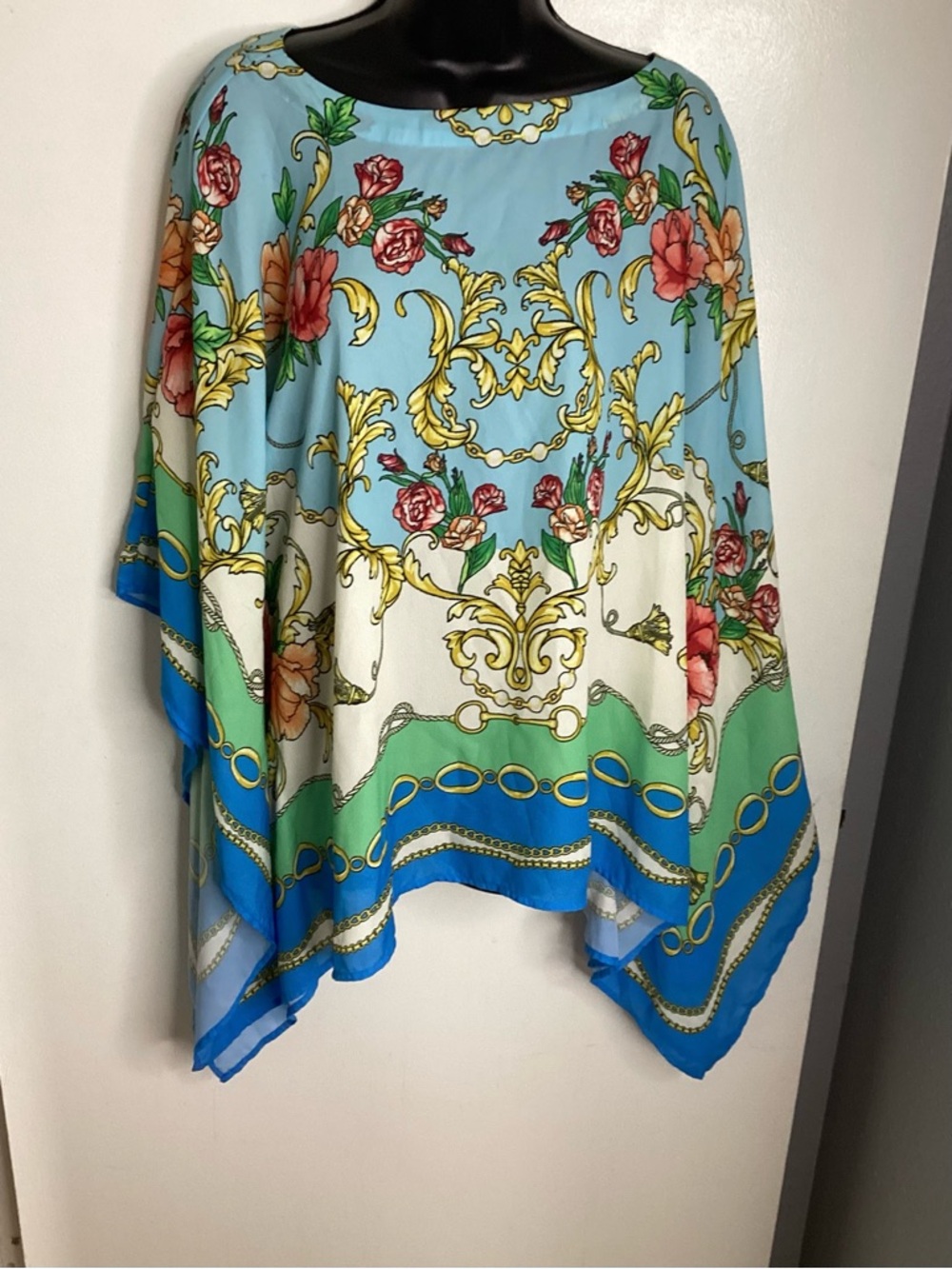 Belle by Kim Kravel Floral Baroque High Status Poncho Top Marina Blue L